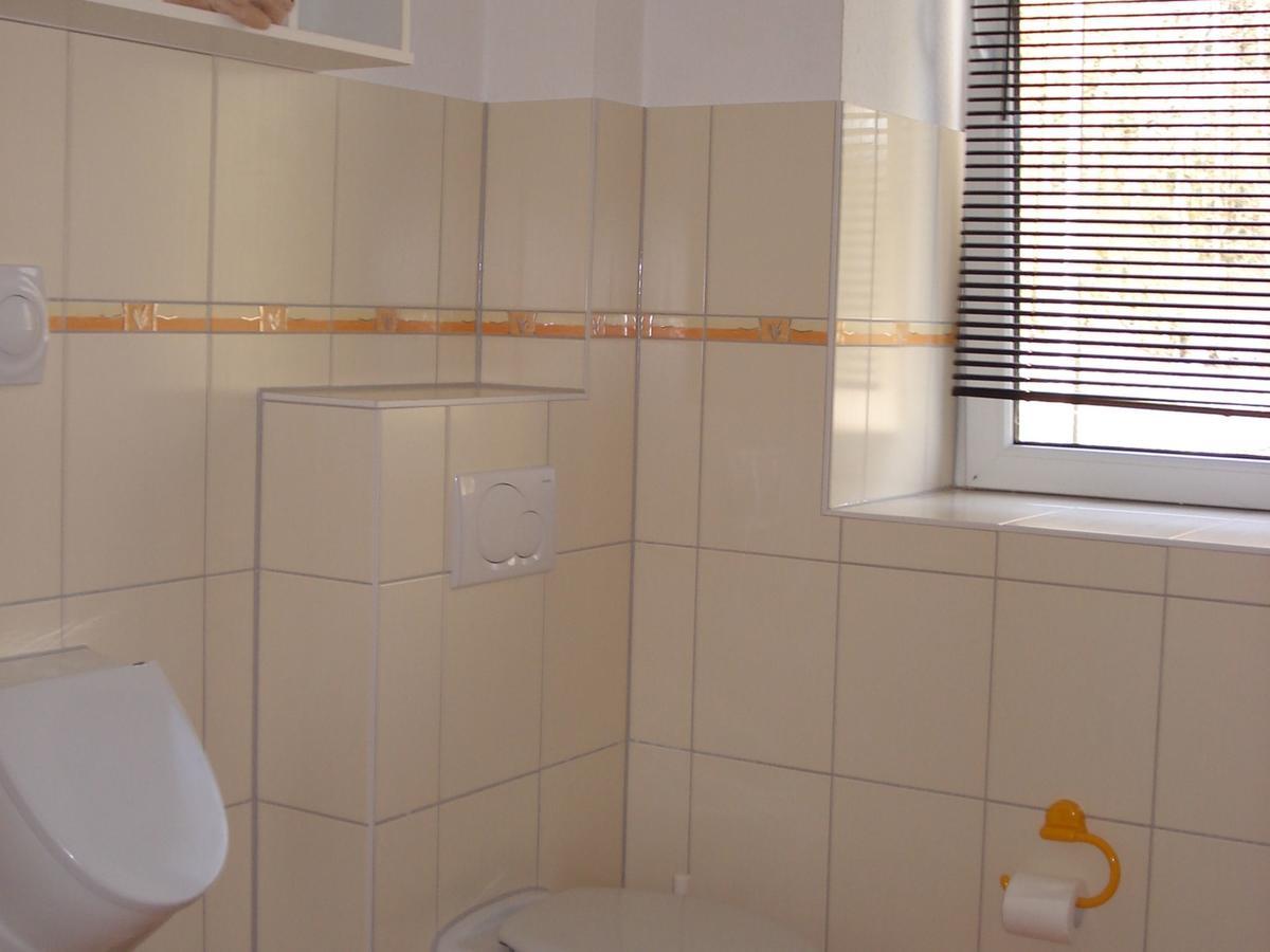 Peaceful Apartment In Zarnewanz Near Baltic Sea Екстериор снимка